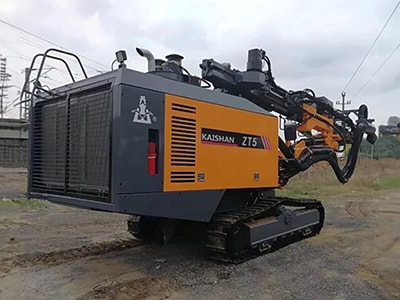 Гидравлический буровой станок ZT5 (для карьерных и открытых горных работ)