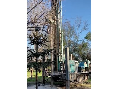 Буровая установка для бурения скважин